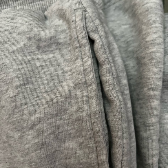 Thick Gray Sweatpants with Center Seam Women’s Size Medium Long - Picture 10 of 11